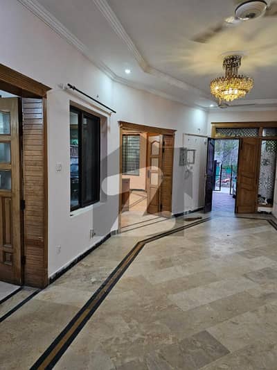 E-11/1 7.5 Marla Full House Available For Rent In E-11 Islamabad