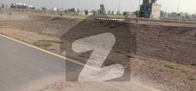 پارک ویو سٹی ۔ ایگزیکٹو بلاک پارک ویو سٹی,لاہور میں 5 مرلہ رہائشی پلاٹ 70.0 لاکھ میں برائے فروخت۔
