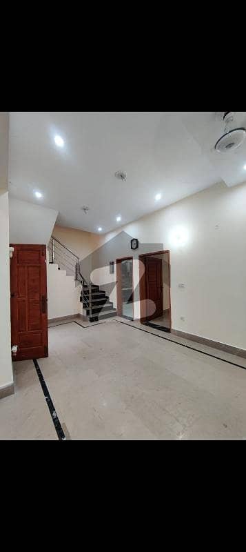 5 Marla Non Furnished House For Rent