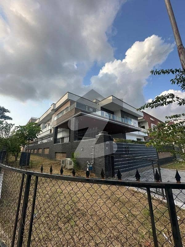 50x90 Triple Story house for rent in g13 Islamabad 50x90 Triple Story house for rent in g13 Islamabad
