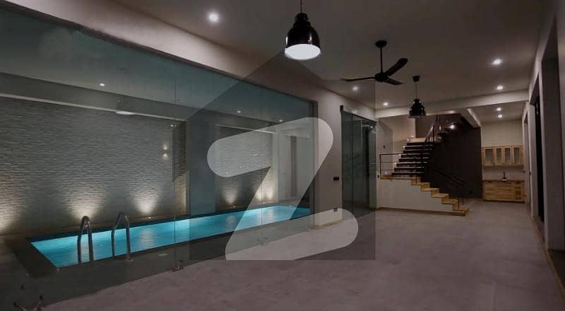 Stunning Ultra-Modern Brand-New House with Swimming Pool