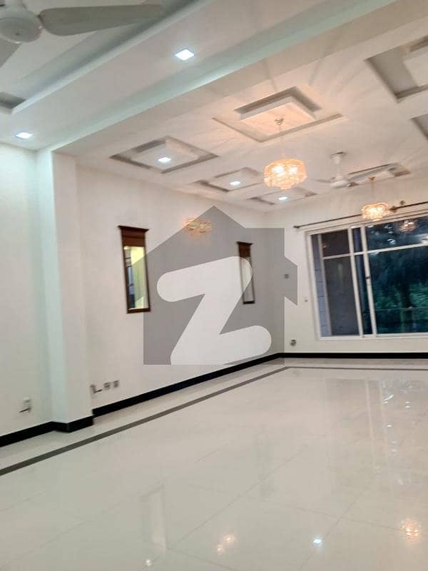 Beautiful 14 Marla Upper Portion For Rent In D12