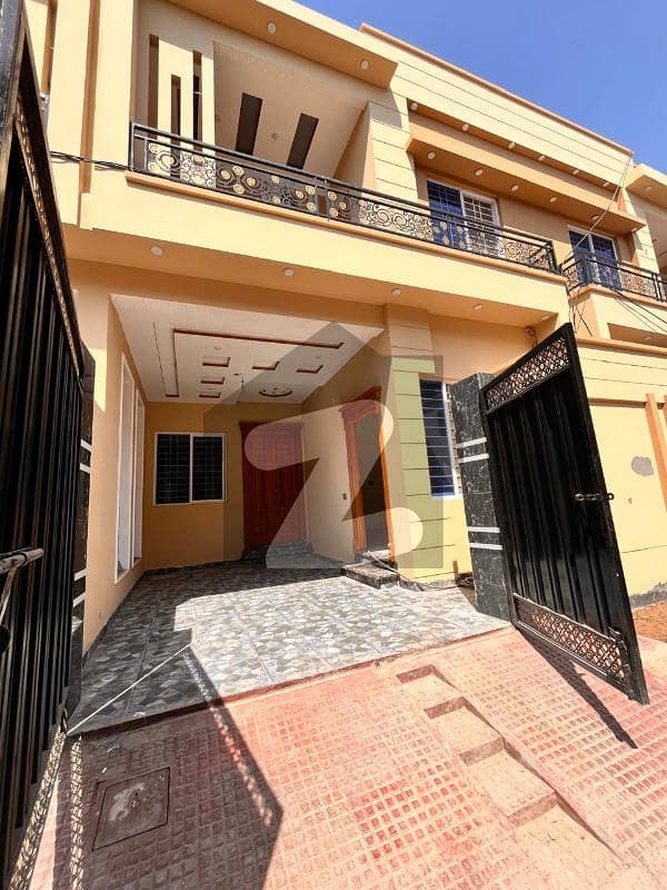 4 Marla Double Store House Available For Sale In Bahadurpur Near Bosan Road Multan.