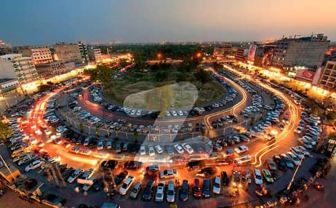 2 Kanal Floor for Rent Main Boulevard Gulberg, Lahore
