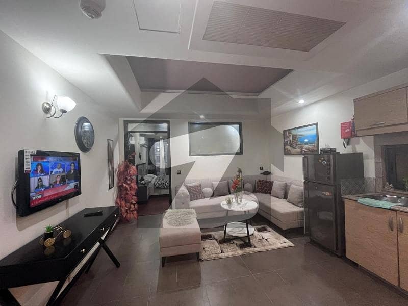 F-10 silver okays one bedroom