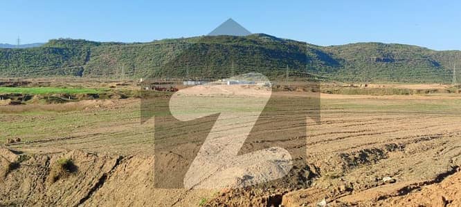 One Kanal Solid Land Heighted Location Plot Available for Sale in ME 2 DHA Margalla Enclave Islamabad