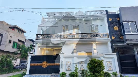 Corner 5 Marla House For Sale In Lahore