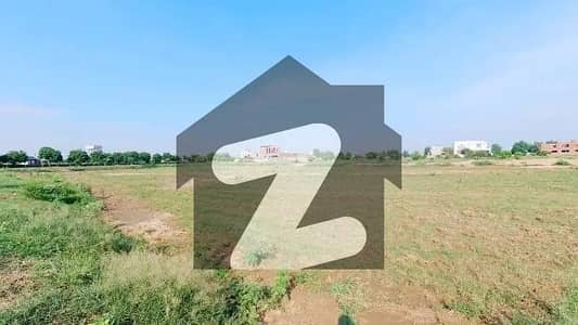 1 KANAL PLOT FOR SALE AT SECUREABLE PLACE & LOW BUDGET PRICE