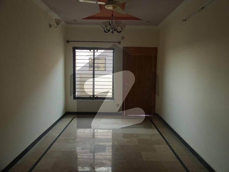 G. 9/3 Full House For Rent 30x50