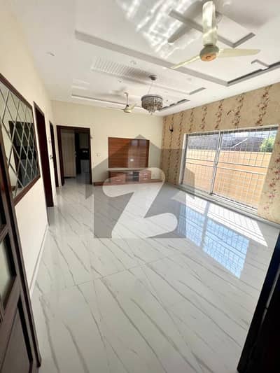 5 Marla Like A New Upper Portion Available For Rent Bahria Town Lahore