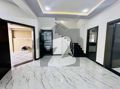 6-Marla House available for Rent