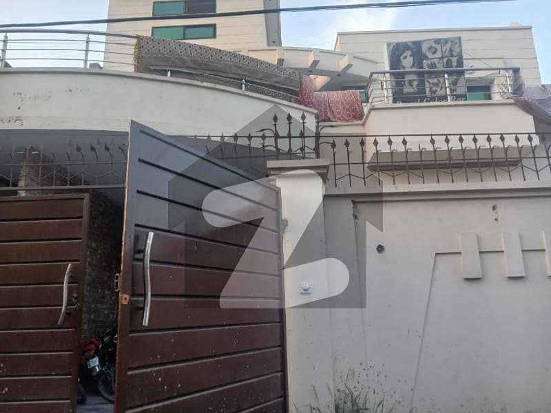 Buying A Near to Mosque House In Satellite Town? Buying A Near to Mosque House In Satellite Town?