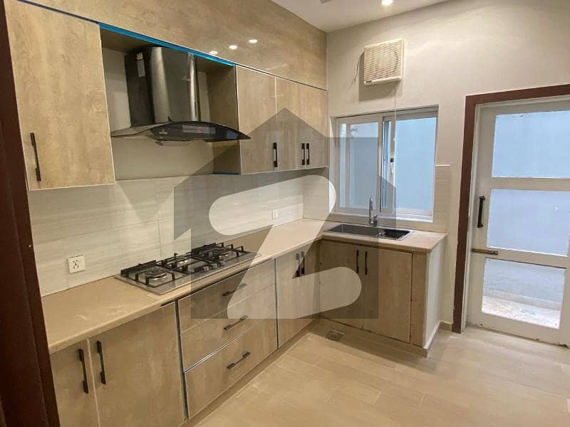 one knal basement is available for rent