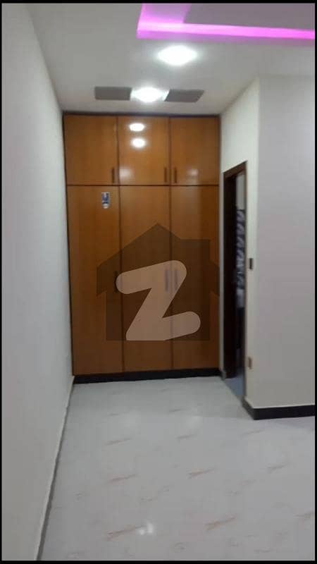 ایچ ۔ 13 اسلام آباد میں 2 مرلہ Studio فلیٹ 30.0 ہزار میں کرایہ پر دستیاب ہے۔