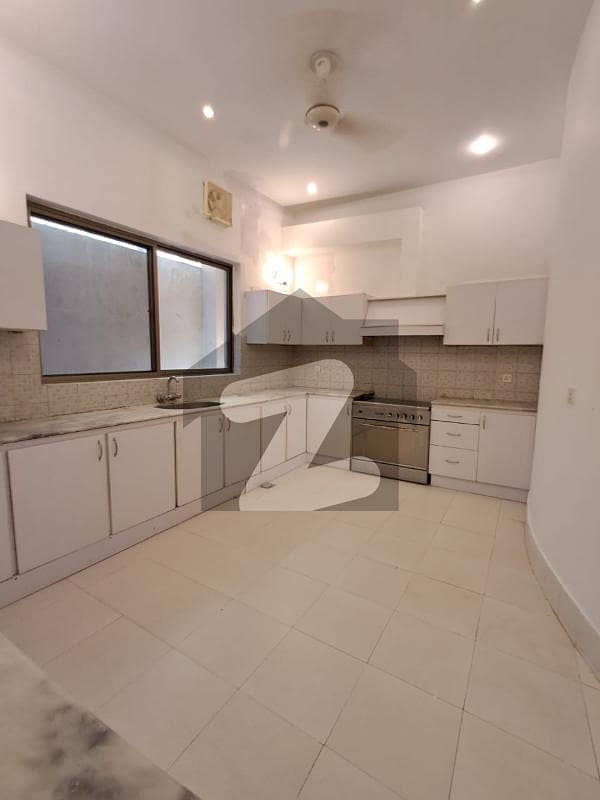 E-11 Out Class Location 1 Kanal Lower Ground For Rent
