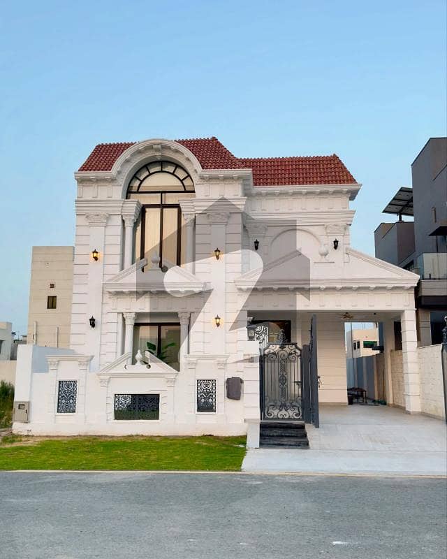 10 Marla beautiful furnished house available FOR Rent 10 Marla beautiful furnished house available FOR Rent