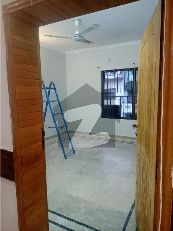 2 Bedroom Upper Portion For Rent (Original Pic)
