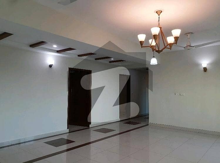 Flat Of 10 Marla In Askari 11 Is Available