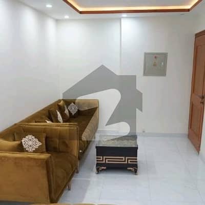900 Square Feet Flat In Lahore Is Available For rent