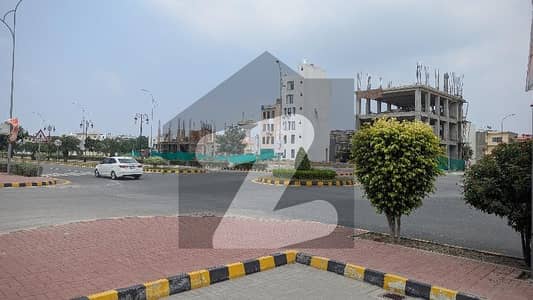 8 Marla Commercial Plot On 150 Feet Road For Sale