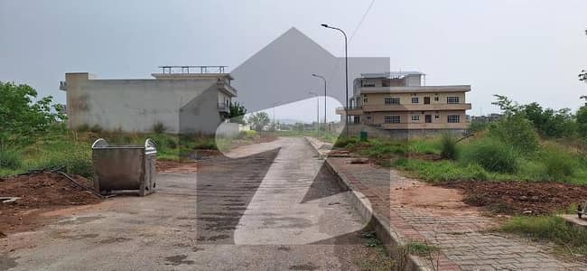 272 Square Yards Residential Plot For Sale In Park Enclave 3 Islamabad