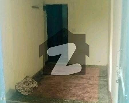 ایف ۔ 8 اسلام آباد میں 1 کمرے کا 1 مرلہ کمرہ 45.0 ہزار میں کرایہ پر دستیاب ہے۔