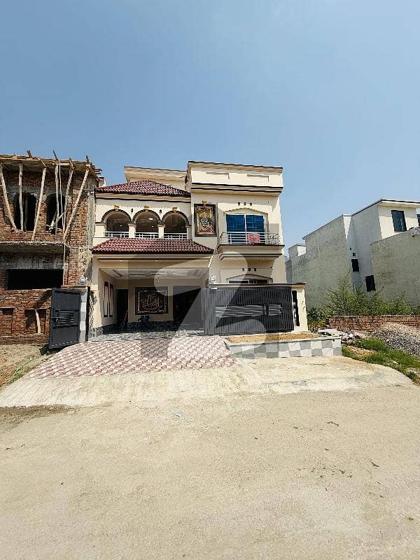 7 Marla house for sale in Jinnah garden