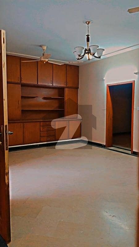 10 Marla Prime Location House for rent in G-13