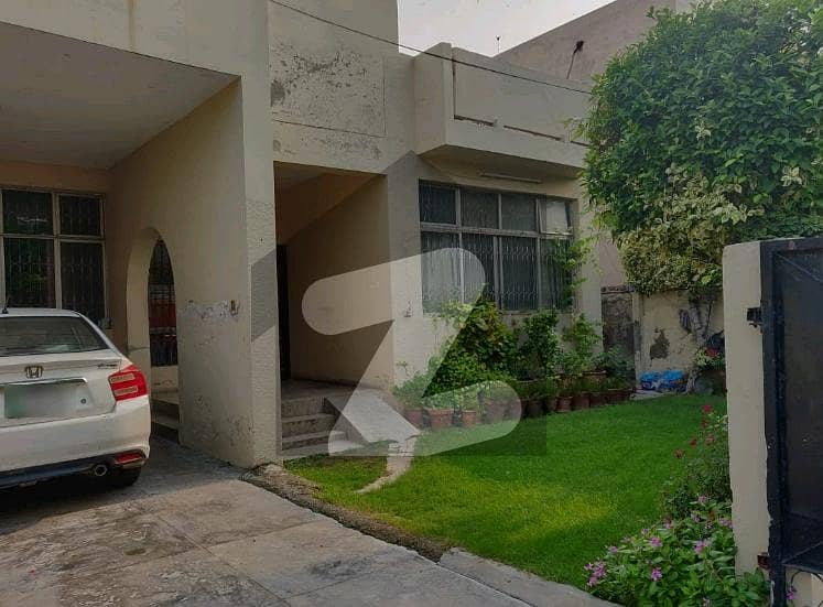 Askari 3 House Sized 10 Marla Is Available