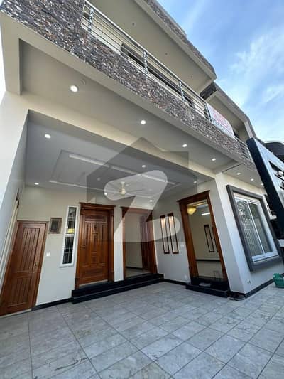 Your Search Ends Right Here With The Beautiful House In G-15/1 At Affordable Price Of Pkr Rs. 37000000