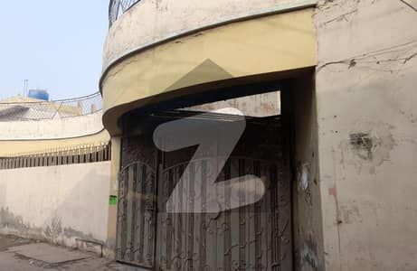 رام پورہ مین کینال بینک روڈ,لاہور میں 3 کمروں کا 16 مرلہ مکان 3.0 کروڑ میں برائے فروخت۔