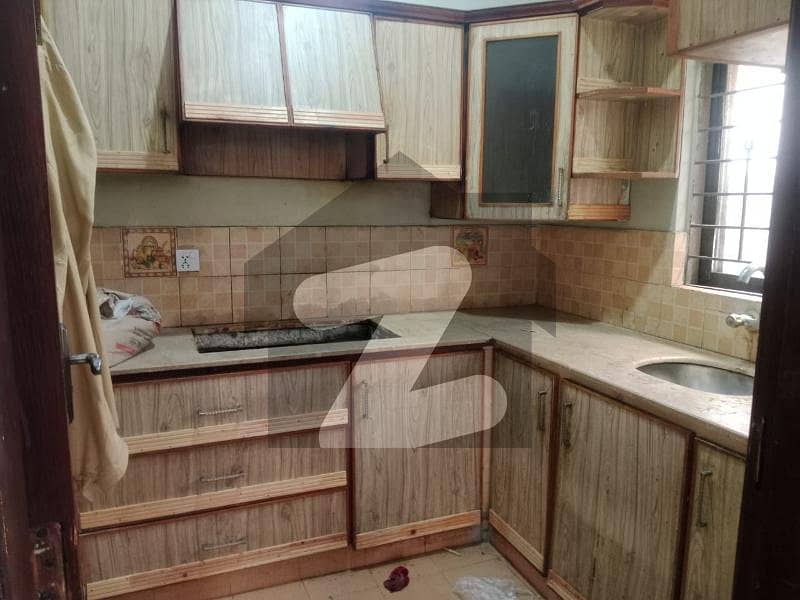 10 marla 3 story house for rent