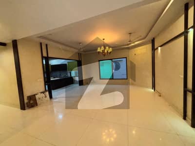 ڈی ایچ اے فیز 6 ڈی ایچ اے ڈیفینس,کراچی میں 3 کمروں کا 1 کنال بالائی پورشن 2.75 لاکھ میں کرایہ پر دستیاب ہے۔
