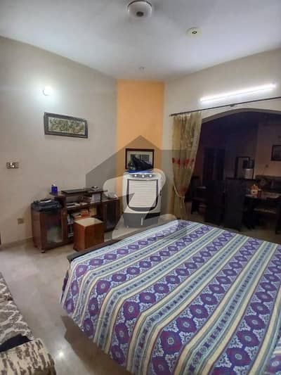 سی بی آر ٹاؤن فیز 1 - بلاک سی سی بی آر ٹاؤن فیز 1,سی بی آر ٹاؤن,اسلام آباد میں 2 کمروں کا 8 مرلہ مکان 2.6 کروڑ میں برائے فروخت۔