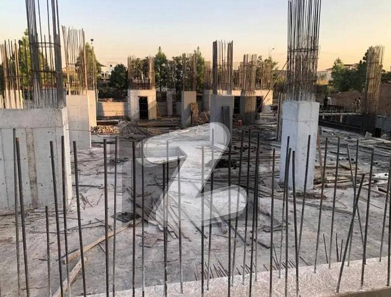 گلبرگ بزنس اسکوائر گلبرگ,اسلام آباد میں 7 مرلہ Studio عمارت 32.0 کروڑ میں برائے فروخت۔