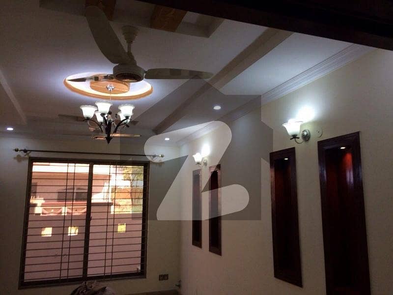 8 Marla Upper Portion Available For Rent 8 Marla Upper Portion Available For Rent