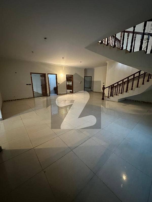 600yards bungalow for sale