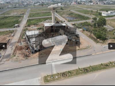 ڈی ایچ اے فیز 3 ۔ بلاک بی ڈی ایچ اے ڈیفینس فیز 3,ڈی ایچ اے ڈیفینس,اسلام آباد میں 1 کنال رہائشی پلاٹ 2.35 کروڑ میں برائے فروخت۔