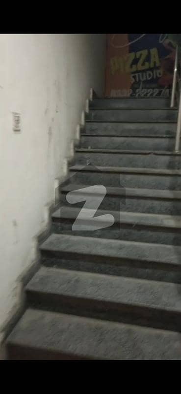 11 Marla Hall For Rent