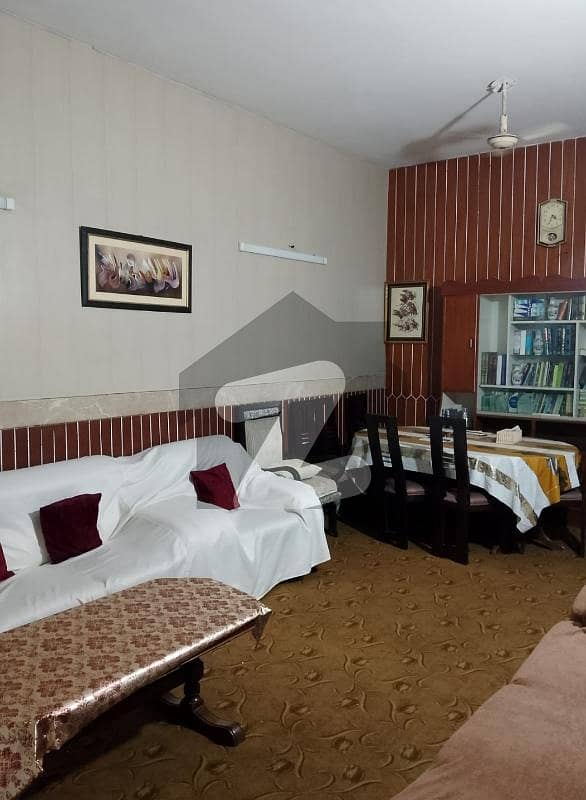 10 MARLA DOUBLE STOREY HOUSE FOR SALE