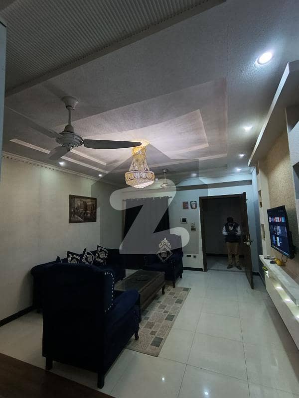E-11/4 Makkah tower one bedroom apartment for sale.
