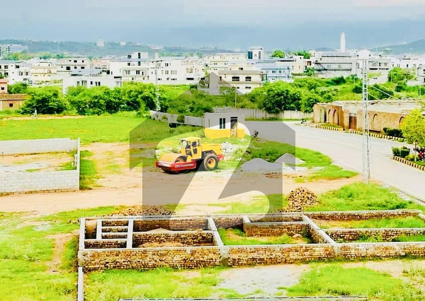 5 Marla Plot On Prime Location Of Zamar Valley