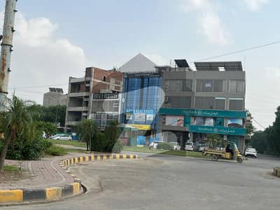 ایڈن سٹی ایڈن,لاہور میں 4 مرلہ عمارت 7.0 کروڑ میں برائے فروخت۔