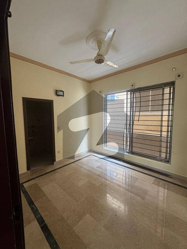 Luxury 4 Marla Stylish House G-13/1