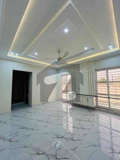 6 Marla Brand New House For Rent