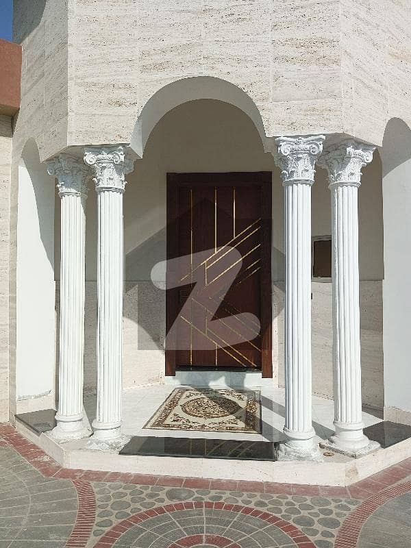Most Luxurious farmhouse for Sale