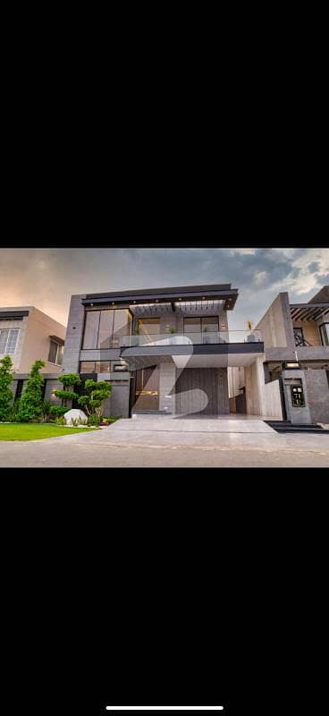 LUXURIOUS