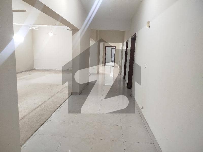 4 bed apartment in Savoy Tower F-11 available for sale