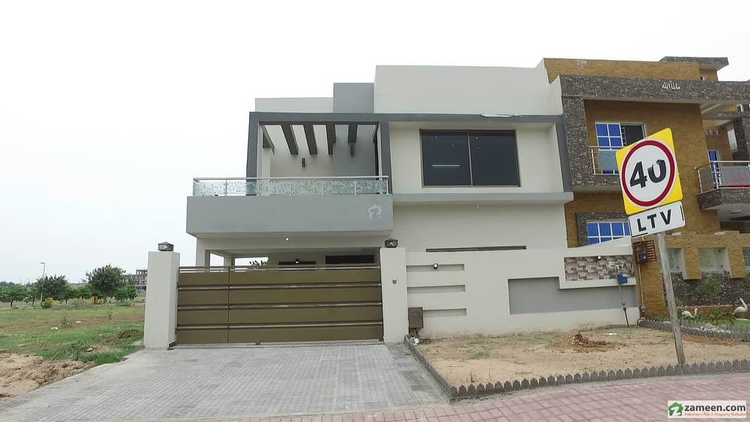 10 Marla House (Singal Unit) Available For Sale