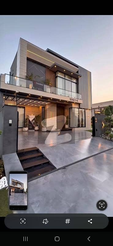 JUST SLIGHTLY USED AS LIKE 500 YARDS BRAND NEW SUPER CLASS BUNGALOW FOR SALE 4 BEDROOMS SMART PLAN